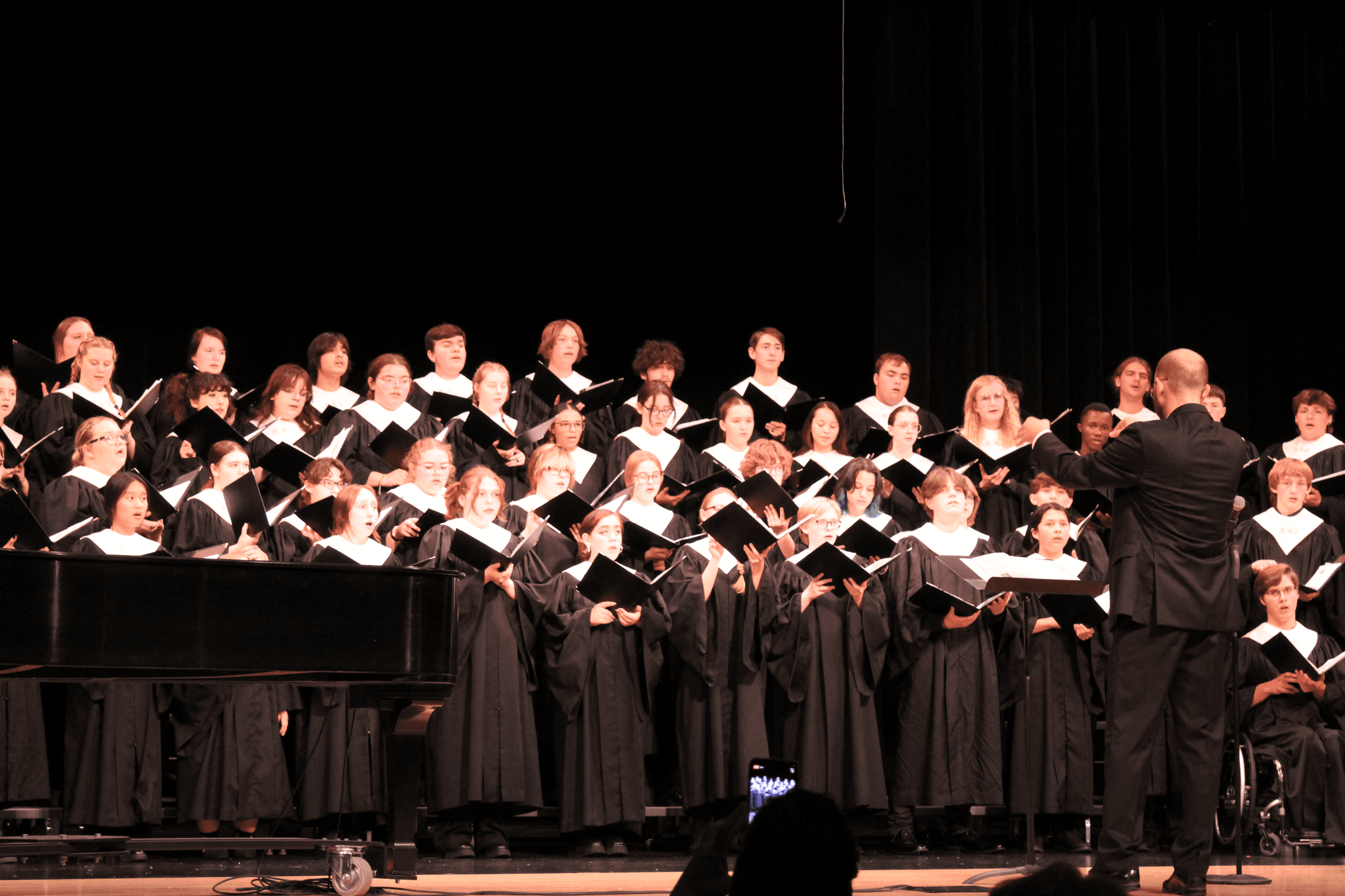 Highschool choir image during performance